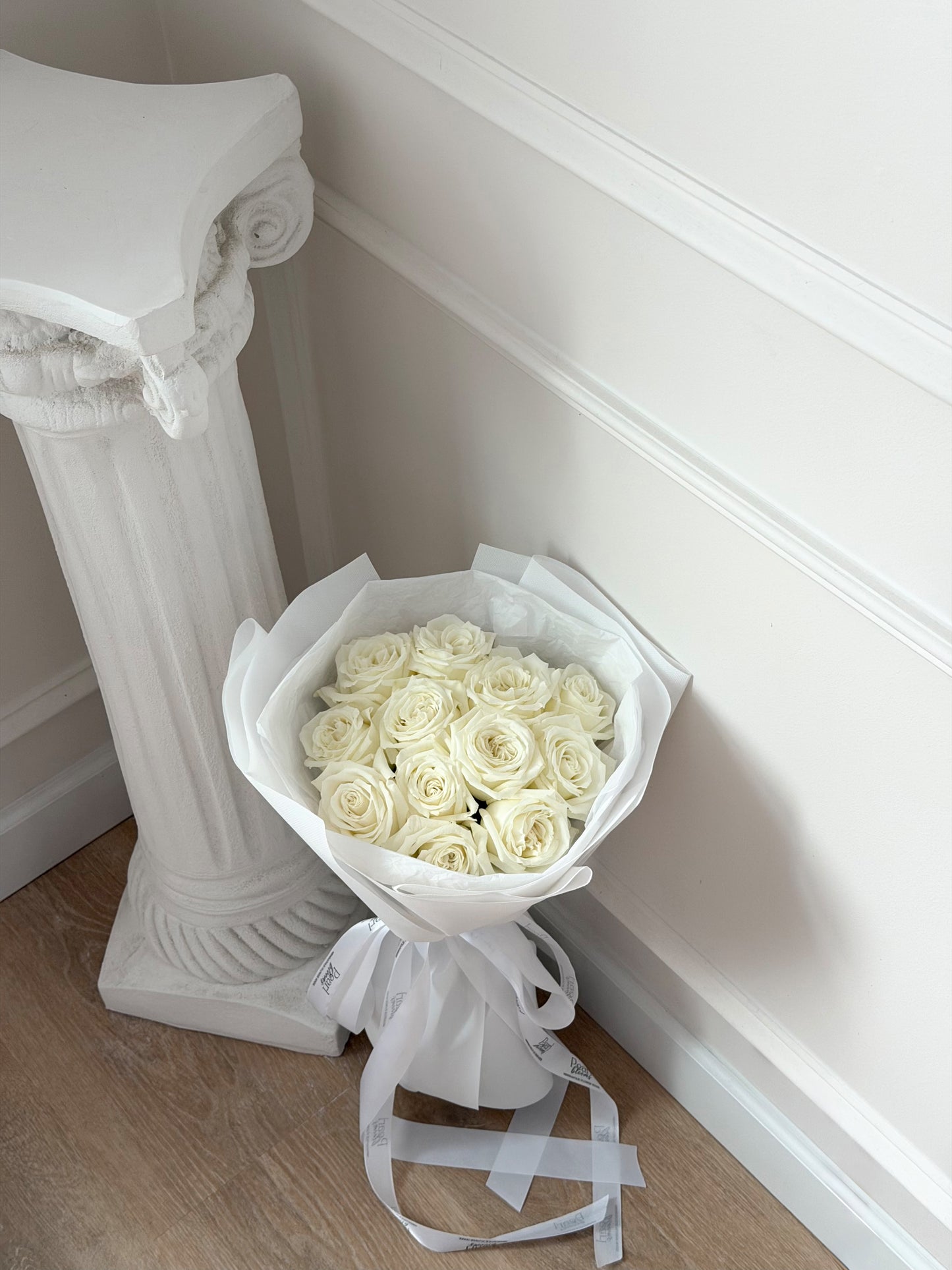 Signature White - Standard