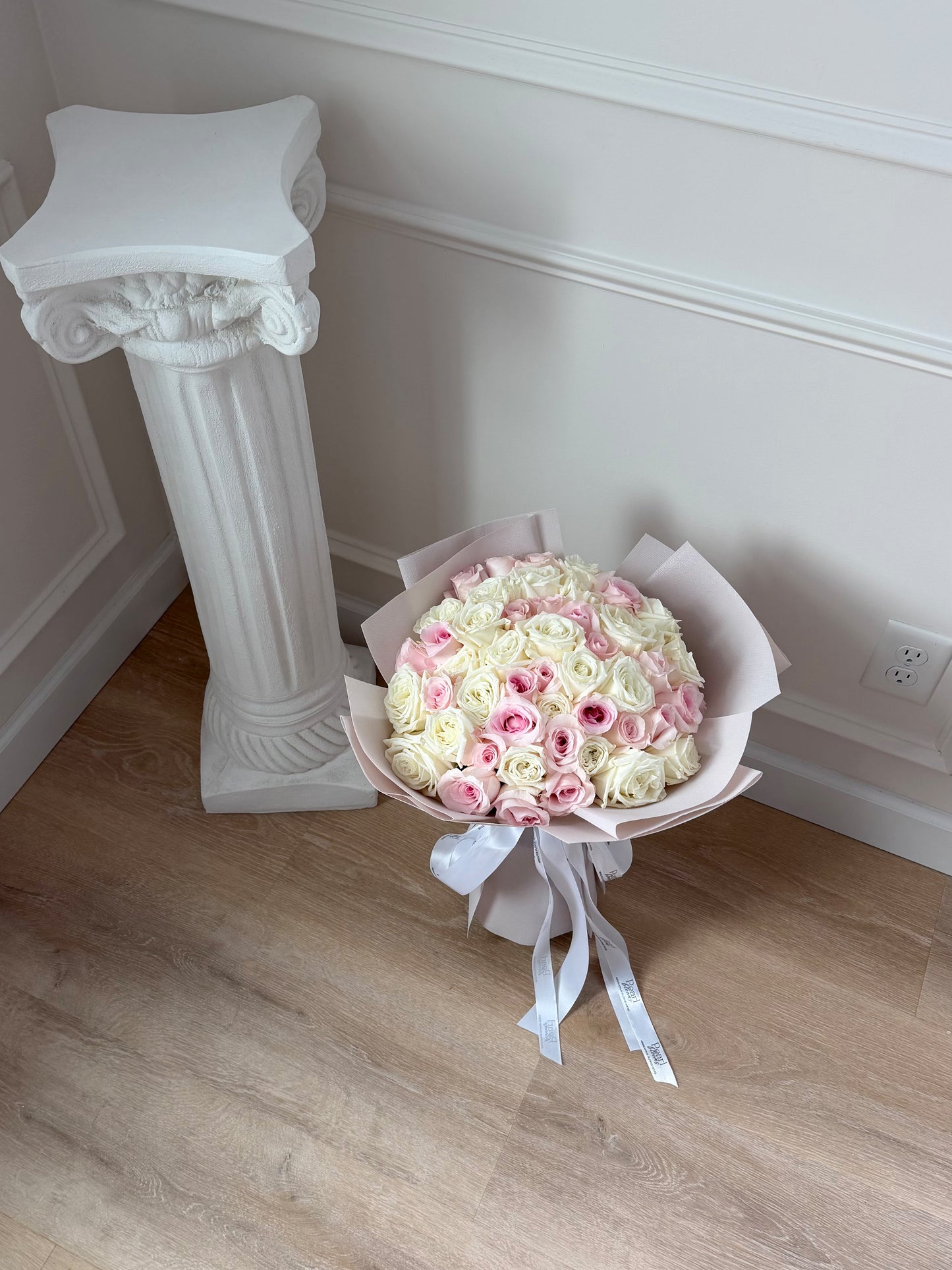 Pink & White Mix - Premium