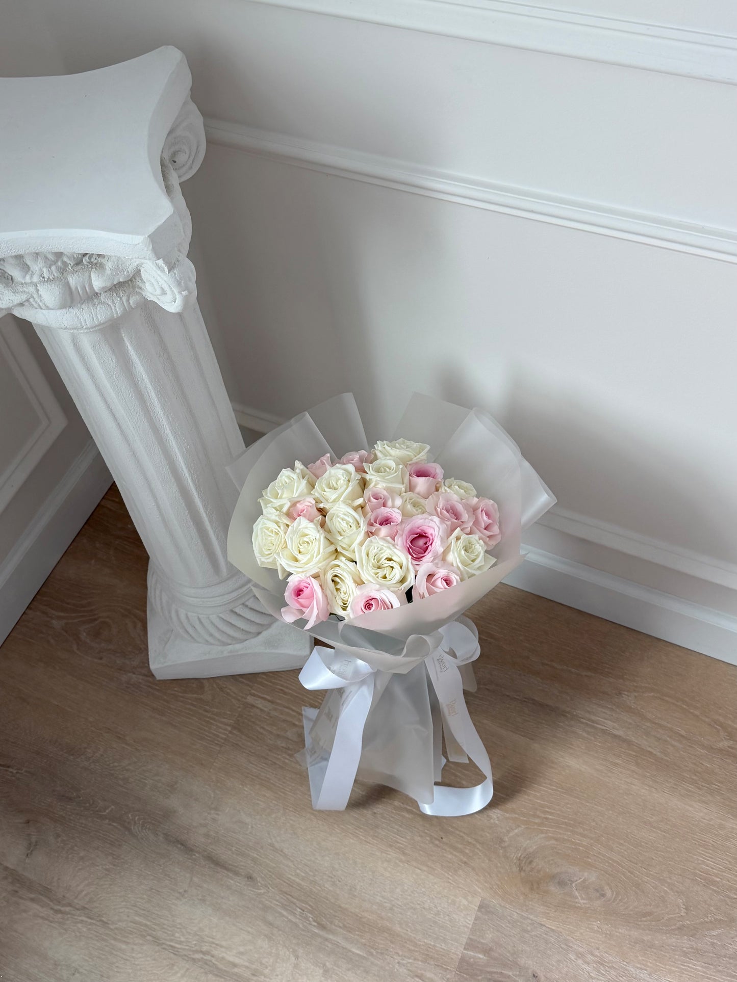 Pink & White Mix - Deluxe