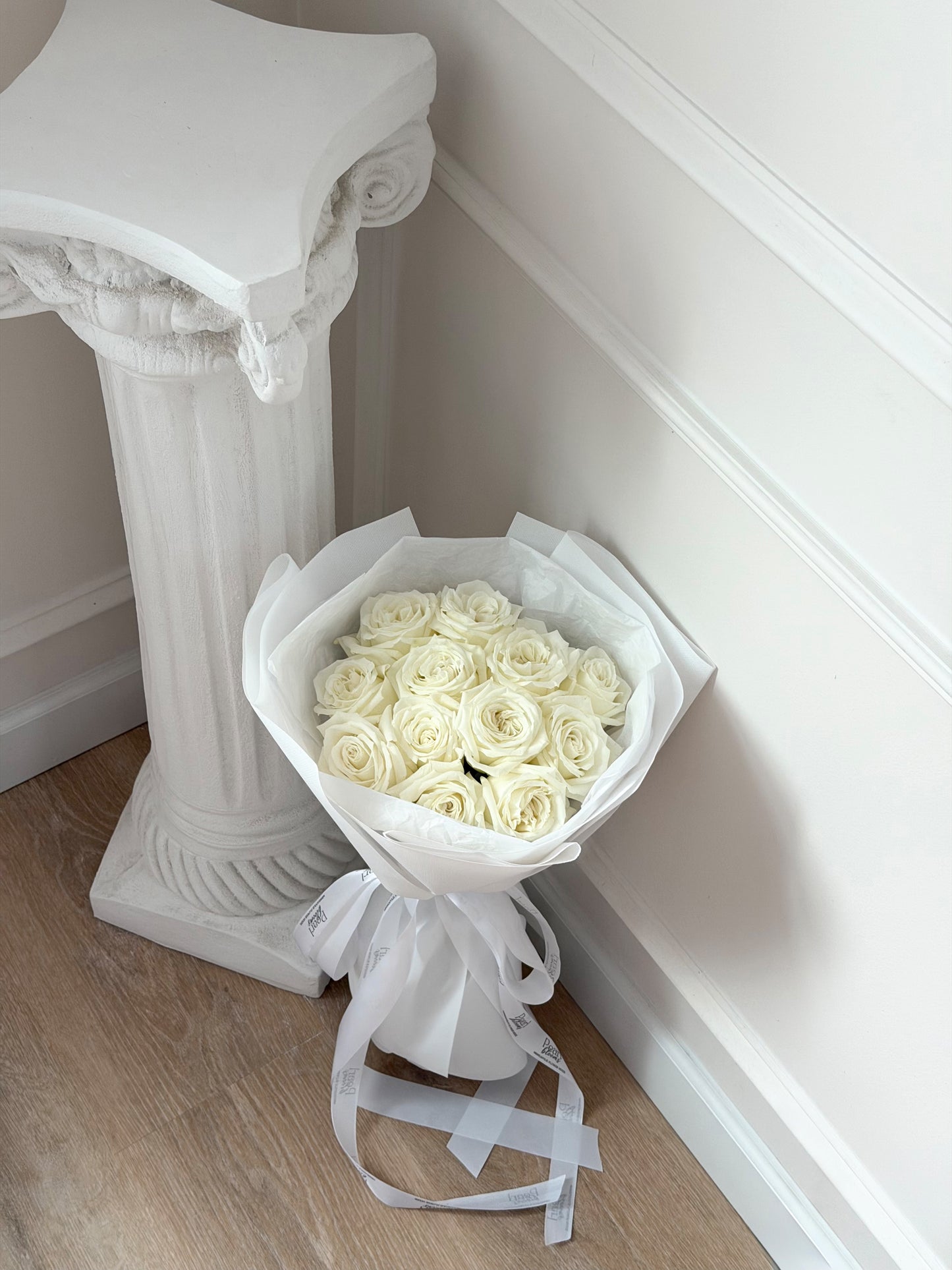 Signature White - Standard
