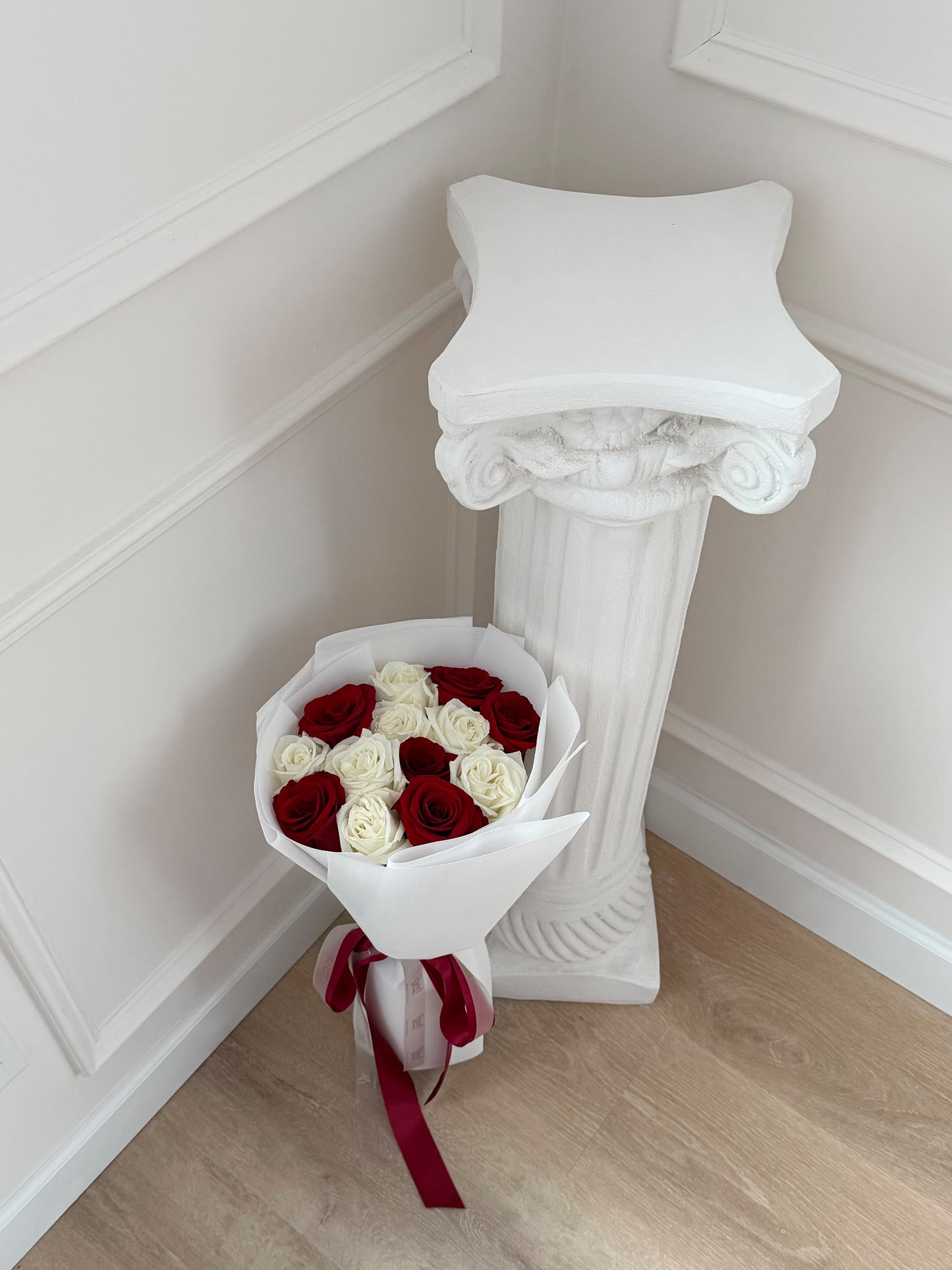 Red & White - Standard