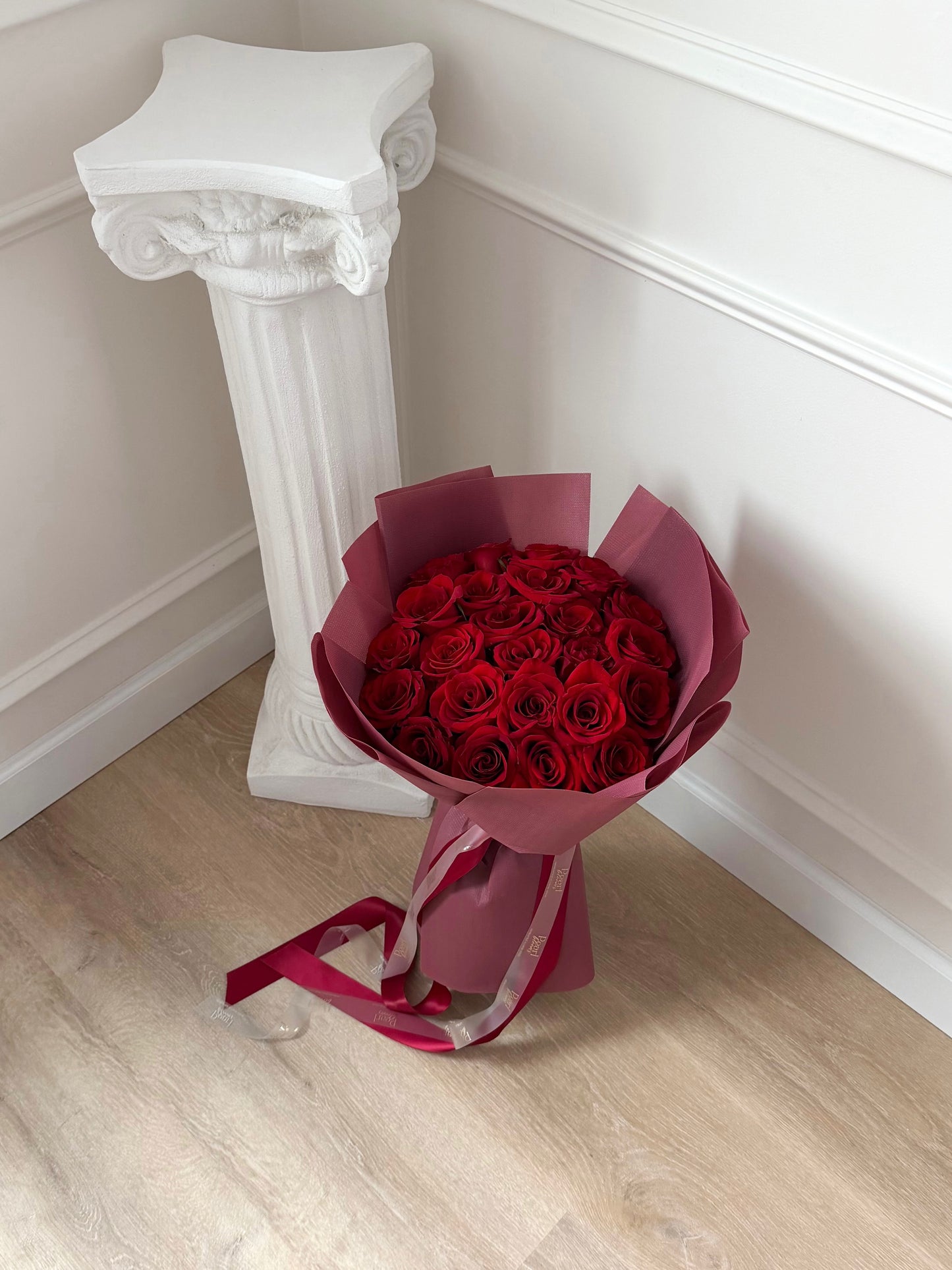 Signature Red - Deluxe