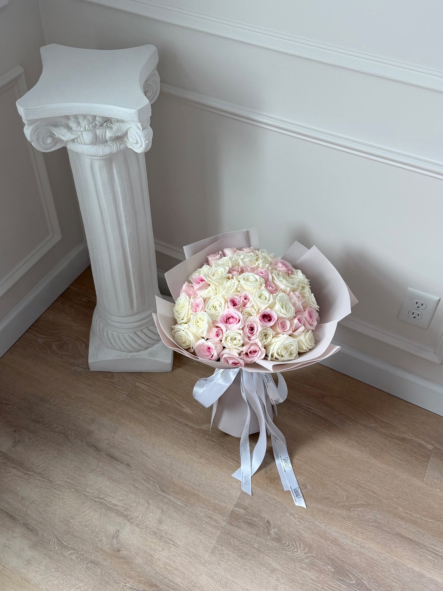 Pink & White Mix - Premium