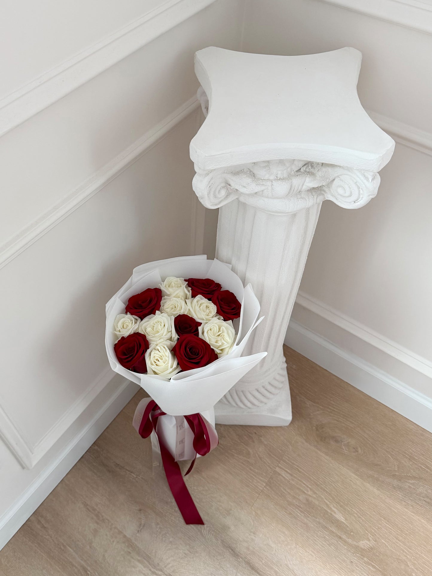 Red & White - Standard